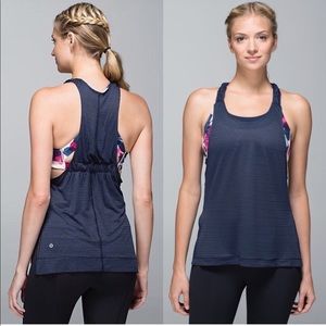 Lululemon Stash It Floral Tank w/ built in bra!